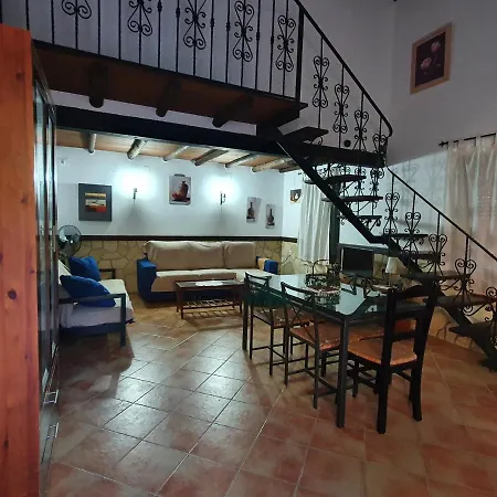 Las Cuevas De